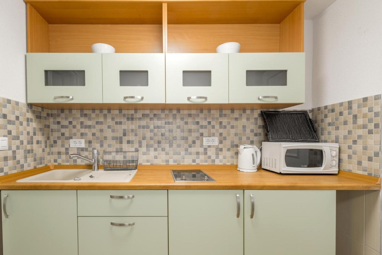 Apartments By The Sea Baska Voda, Makarska - 17570 מראה חיצוני תמונה