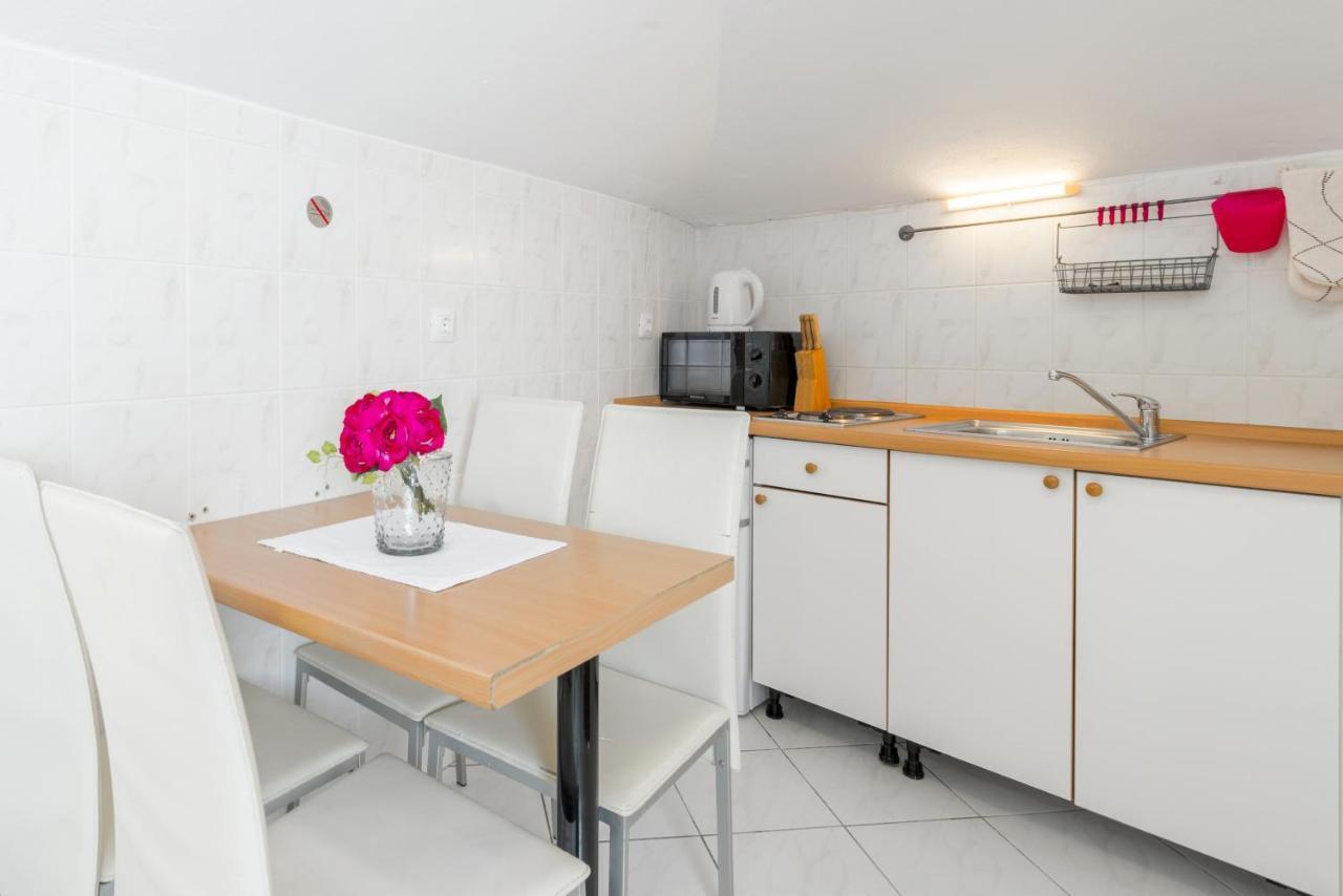 Apartments By The Sea Baska Voda, Makarska - 17570 מראה חיצוני תמונה